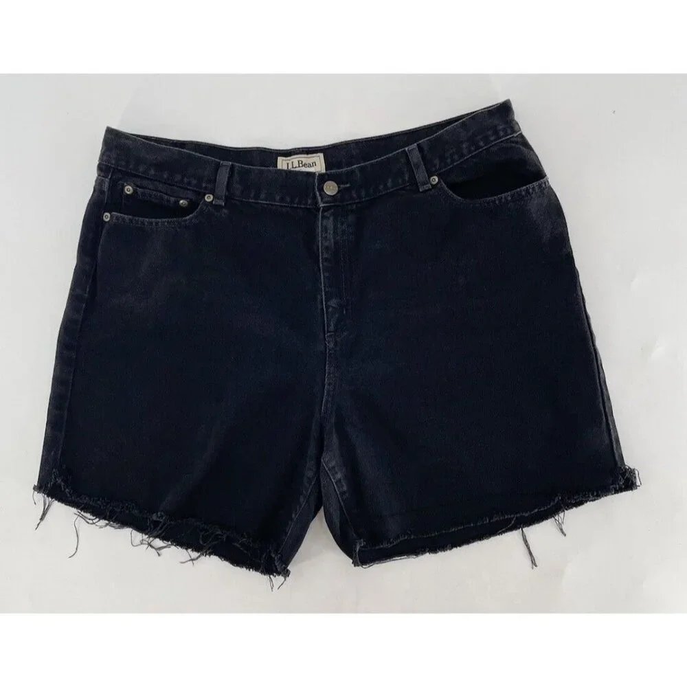 L.L.Bean Plus Size Black‎ Straight Fit Cut Off Raw Hem Shorts Size 20